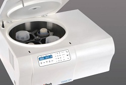 LabTech 1580R highspeed centrifuge